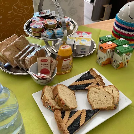 Oasi Dei Deserti - Con Colazione Alloggio in famiglia Morciano di Romagna